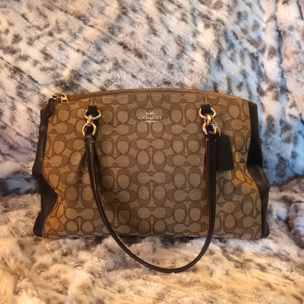 Coach Christie Carryall
